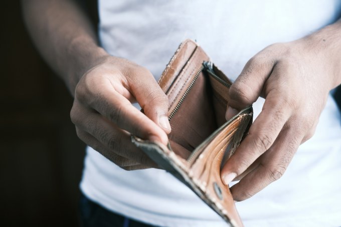 długi i doradca finansowy